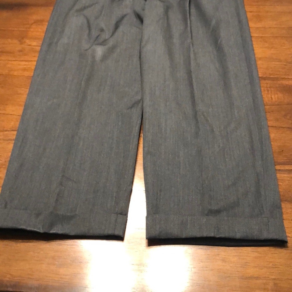 Austin Reed Men’s Gray Slacks 34 - Picture 14 of 16